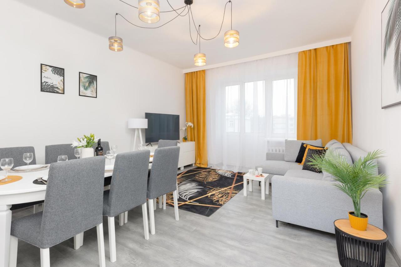 Metro Plac Wilsona Apartments Mickiewicza By Noclegi Renters Varsóvia Exterior foto